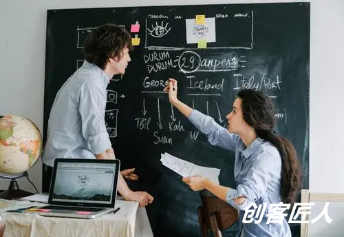 线上教育的优点是什么？